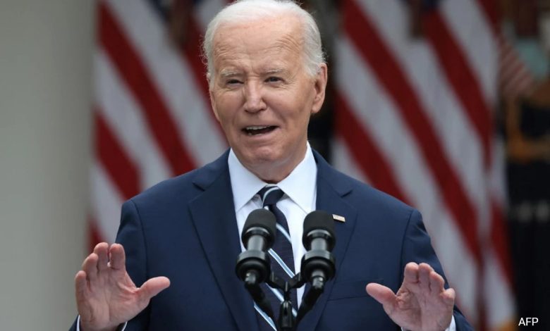 A campanha de Joe Biden está contratando um gerente de meme para aumentar a presença online