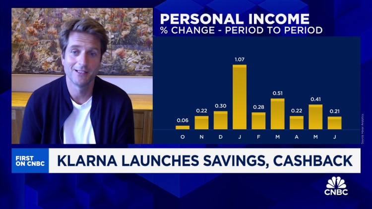 Klarna lança programas de economia e recompensas em dinheiro de volta