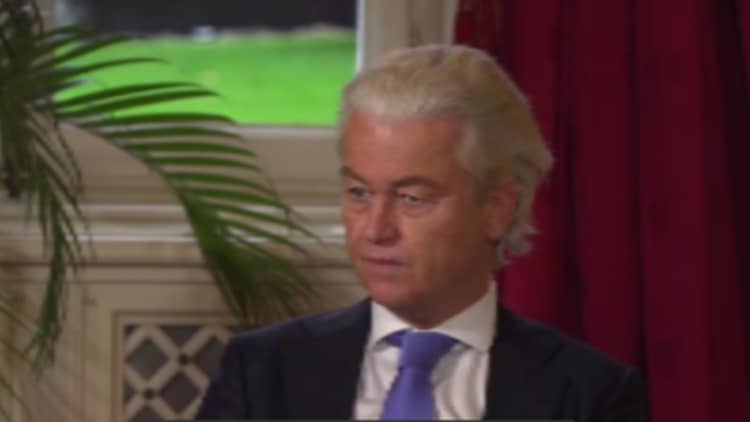 O nacionalista holandês Geert Wilders apela à opção de exclusão para os países da UE em matéria de imigração e asilo