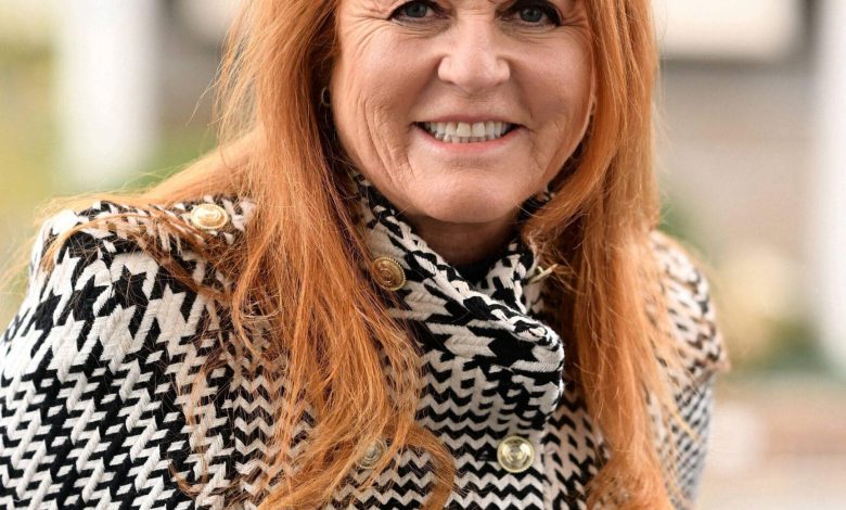 Duquesa de York Sarah FERGUSON nos estúdios de rádio Europe 1