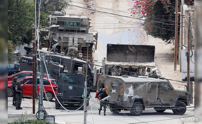 Exército israelense anuncia morte de soldado durante ataque em andamento na Cisjordânia