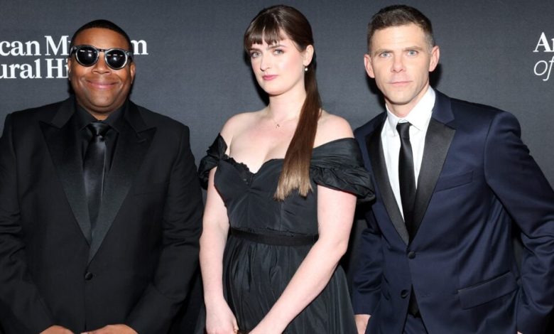 Kenan Thompson, Chloe Troast e Mikey Day comparecem à Gala de 2023 do Museu Americano de História Natural, no dia 30 de novembro de 2023, na cidade de Nova York.