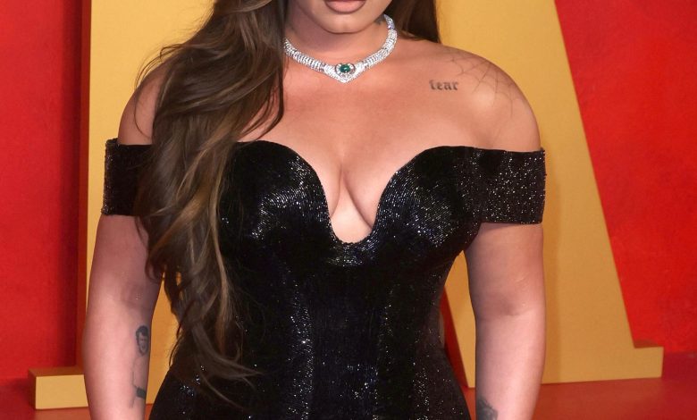 Demi Lovato na festa do Oscar da Vanity Fair 2024