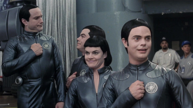 Enrico Colantoni, Jed Rees, Missi Pyle e Rainn Wilson em Galaxy Quest