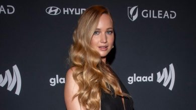 Jennifer Lawrence na 35ª edição do GLAAD Media Awards na cidade de Nova York