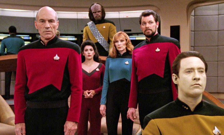 Os únicos atores de Star Trek: The Next Generation que aparecem em todos os episódios