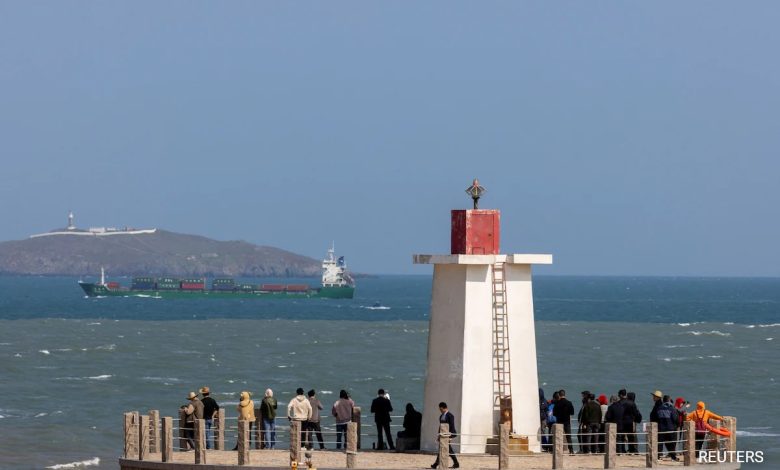 China em “alerta máximo” após navio de guerra japonês navegar pelo estreito de Taiwan