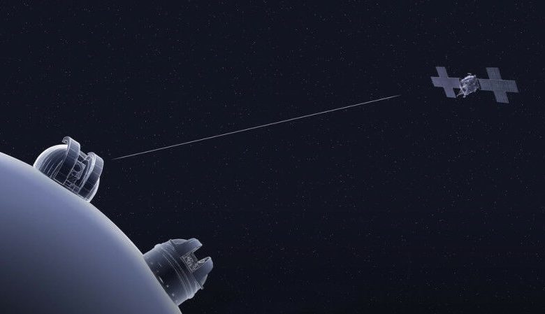 A espaçonave Psyche da NASA é retratada recebendo um sinal de laser do Dee