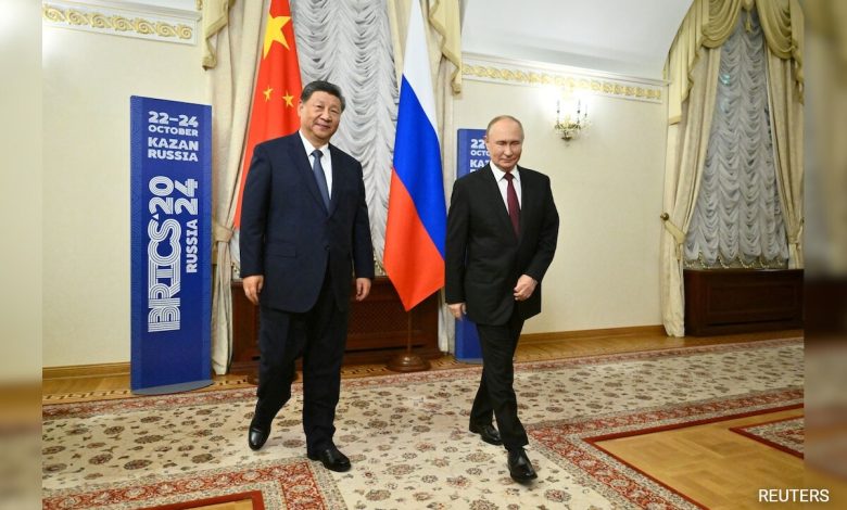 Xi Jinping diz a Putin que parceria China-Rússia é "força de estabilidade" em meio ao caos