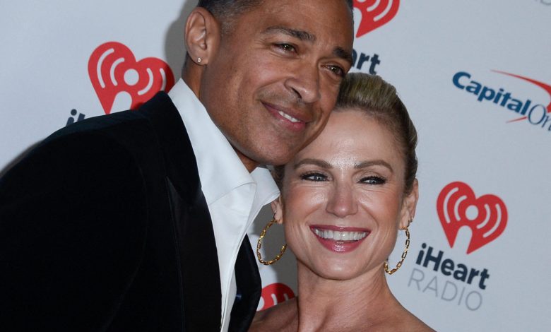 TJ Holmes e Amy Robach na iHeartRadio 102.7. Jingle Ball 2023 da KIIS FM